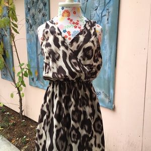 Leopard sleeveless wrap dress
