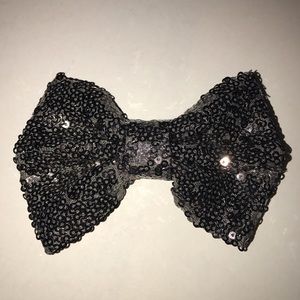 Sequined hairbow