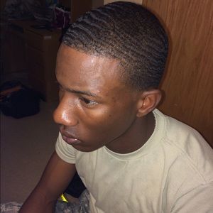 Meet your Posher, Marquez