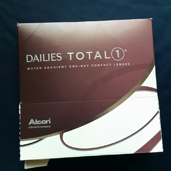 Daily Contact Lenses