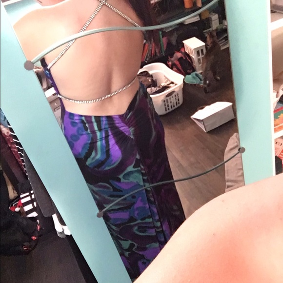 Beautiful NWOT dress - Picture 3 of 4