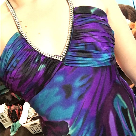 Beautiful NWOT dress - Picture 4 of 4