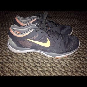 Nike Flex Supreme TR 3 Women's Cross-Trainers