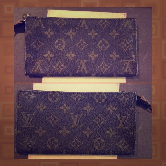 Louis Vuitton Pochette