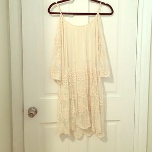 White lace flowey dress