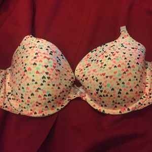 Victoria Secret Demi 38C
