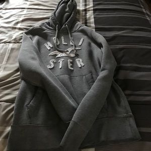 Grey Hollister Sweatshirt