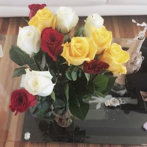 Meet your Posher, Cynthia