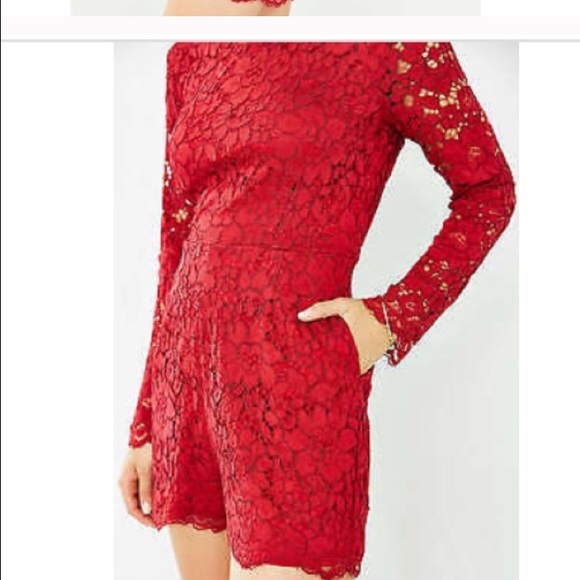 Adorable romper from Urban Oufitters - Picture 2 of 4