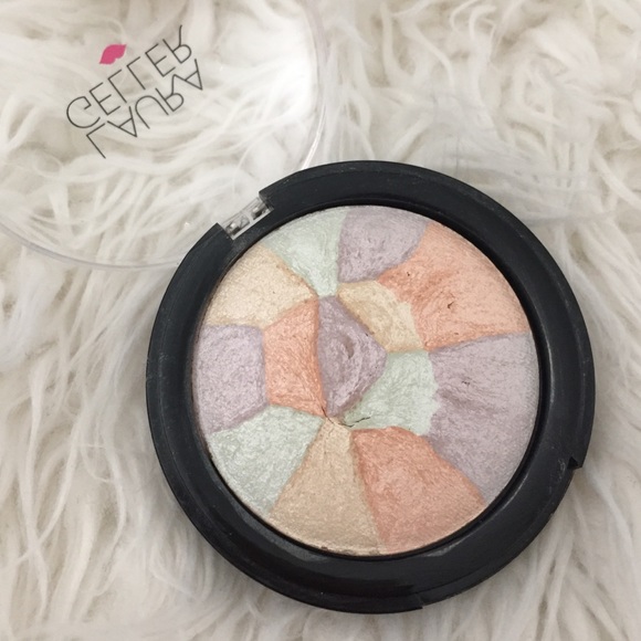 Laura Geller Filter Finish Setting Powder - Picture 2 of 4