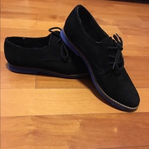 Steve Madden black and blue shoes