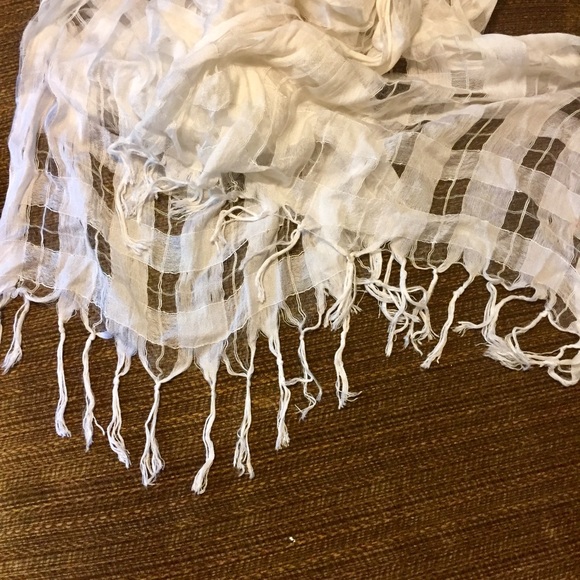 Plaid fringe windowpane - Picture 2 of 2