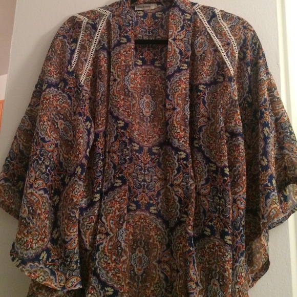 LF kimono - Picture 1 of 1