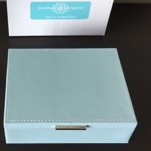 Tiffany Blue Leatherette jewelry box