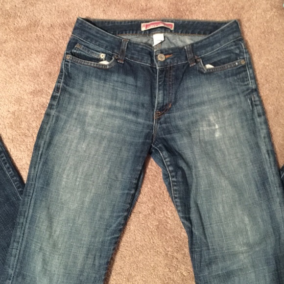 Levi jeans