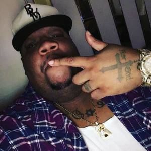 Meet your Posher, Wayne