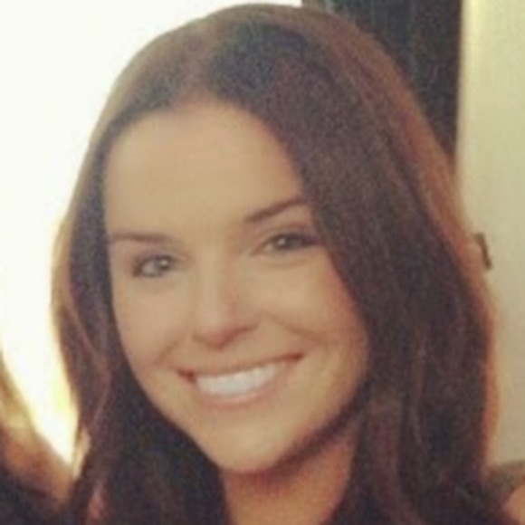 Meet your Posher, Ella - Picture 1 of 1