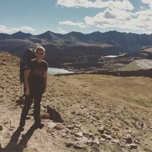 Meet your Posher, Elise