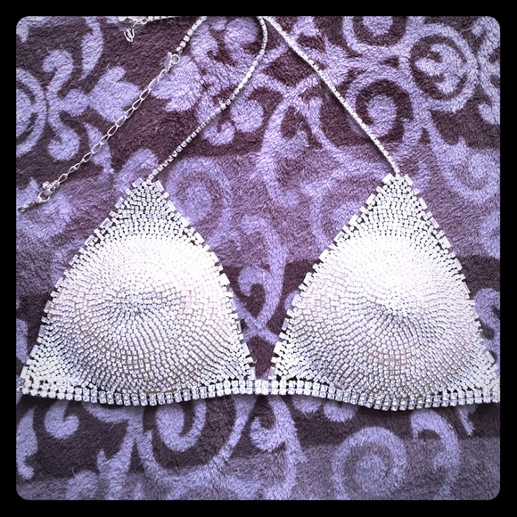 FESTIVAL SEASON IS COMING! Rare bra from EXPRESS!