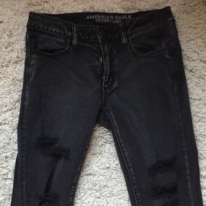 Distressed/Ripped American Eagle Skinny Jeans