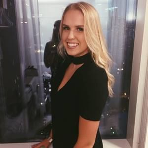 Meet your Posher, Elina