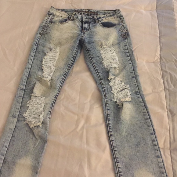 🔴 SOLD - Picture 2 of 3