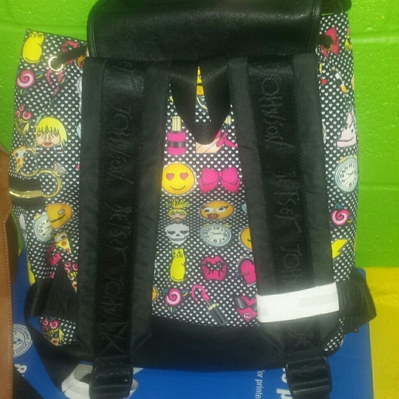 Betsy Johnson Book Bag with case - Picture 4 of 4