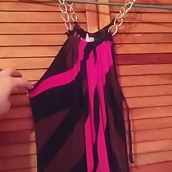 Sleeveless dress