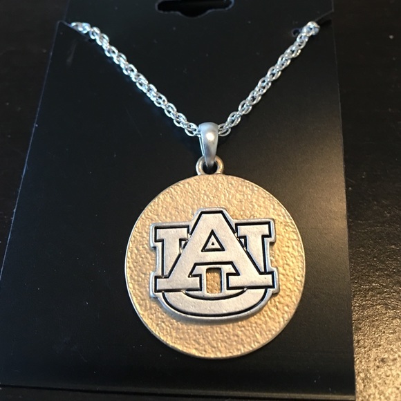 Auburn Necklace gold / Silver trimmed with Blue.
