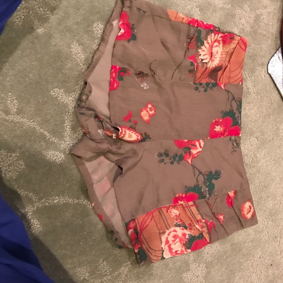 KImchi blue shorts
