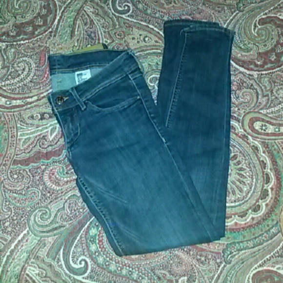 H&M Jeans - Picture 1 of 3