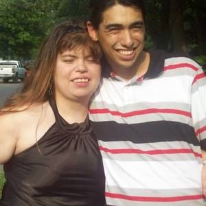 Meet your Posher, Elvia