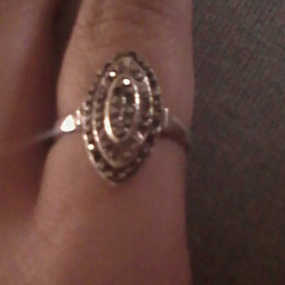 Vintage ring - Picture 2 of 3