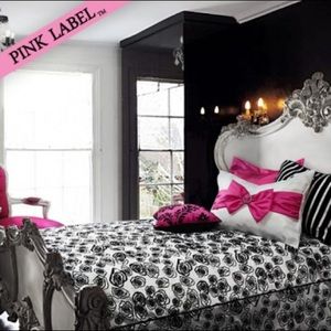 Wake Up Frankie Bed Set