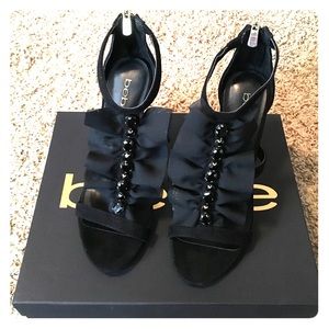 Beautiful Bebe shoes BNIB .. Size 8