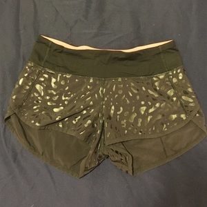Lululemon 4 way stretch speed shorts.