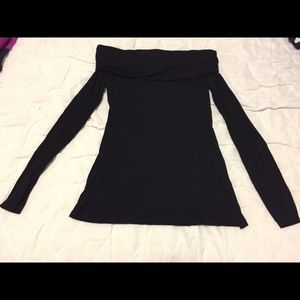 Off Shoulder long sleeve shirt