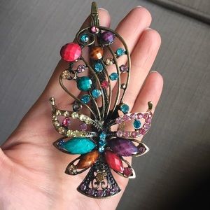 Large decorative hair clip