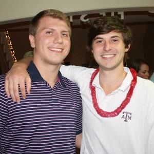 Meet your Posher, Christopher