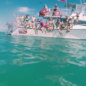 Meet your Posher, Eleanor