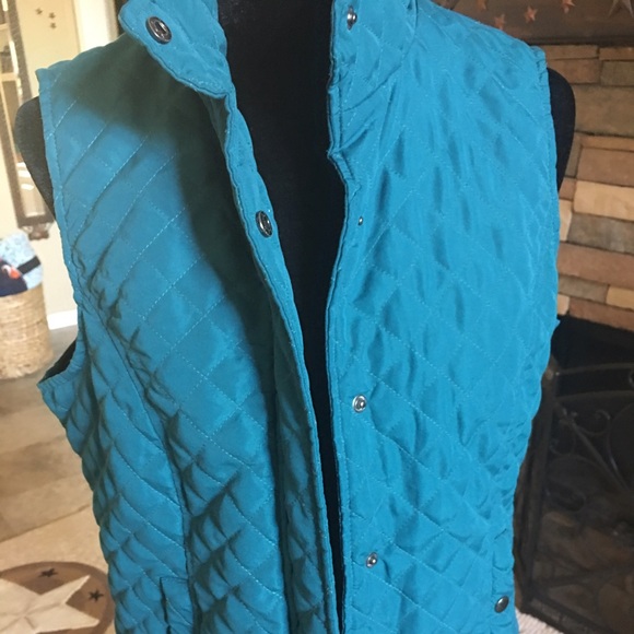 Christopher & Banks Vest💛pretty fall vest❣️