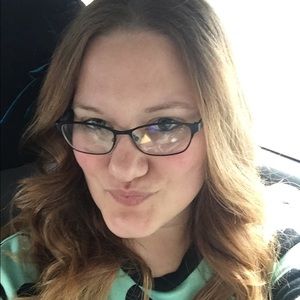 Meet your Posher, Ericka