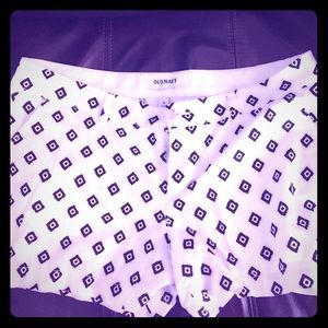 Old Navy shorts size 14. Black and white. NWOT