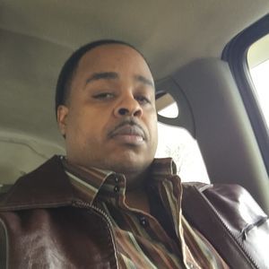 Meet your Posher, Lloyd