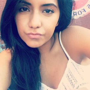 Meet your Posher, Sandy