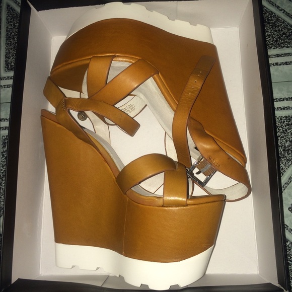 Brand new 6" wedges
