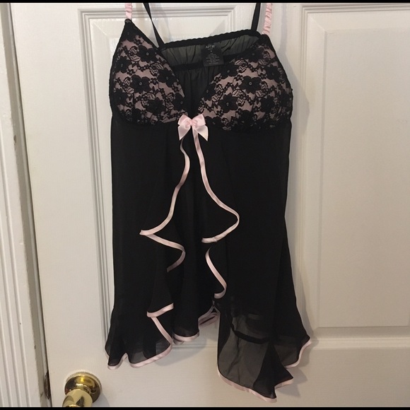 lingerie never worn