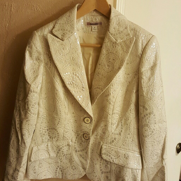 Women's size 8 blazer