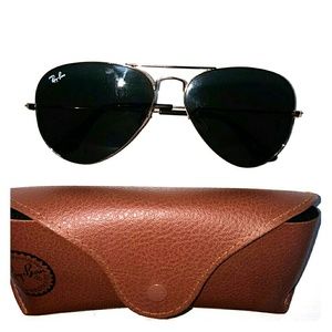 Ray Bans RB3025
