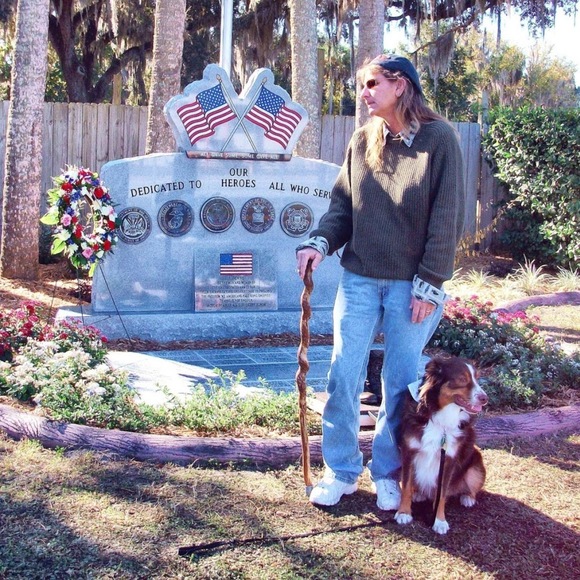 Meet your Posher, Randi